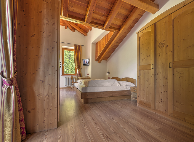 Hotel Active Garni dal Bracconiere - Folgarida, Włochy - Narty 2018/2019