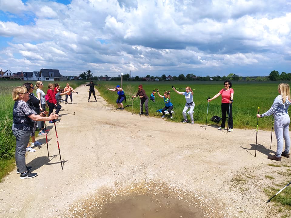 ChodzęBoLubię - Nordic walking - Karkonosze 1.0 GO! | Berg-Travel
