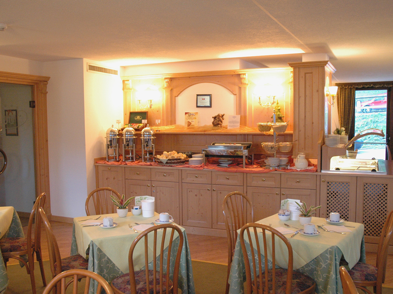 Hotel Caminetto - Folgarida, Włochy - Narty 2018/2019