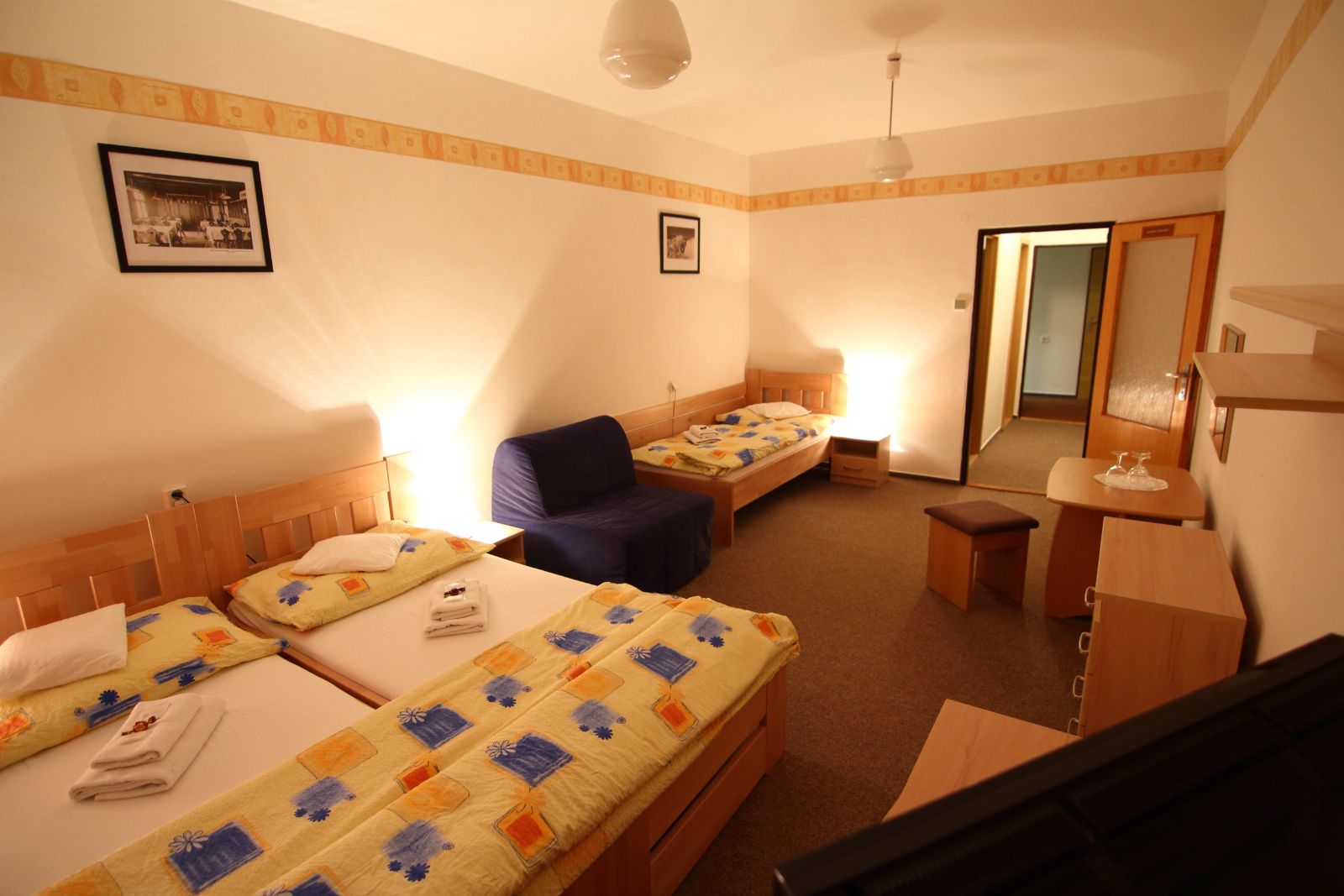 18 Hotel Andromeda - Ramzova, Czechy - Białe szkoły