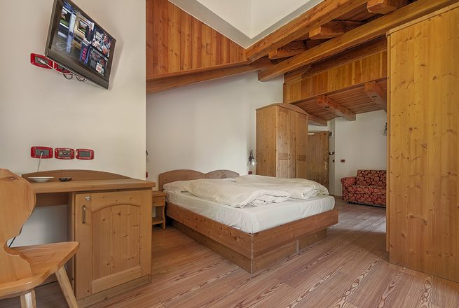 Hotel Active Garni dal Bracconiere - Folgarida, Włochy - Narty 2018/2019