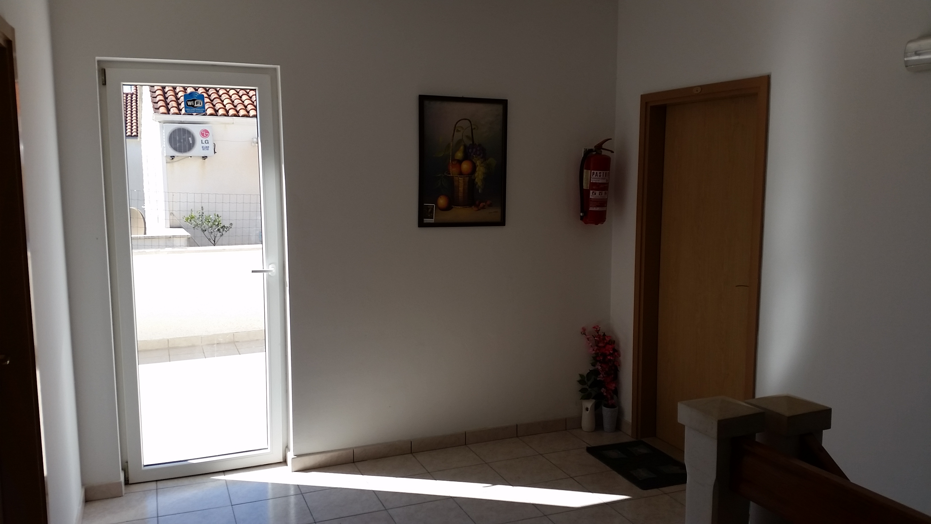 Apartamenty Lila - Supetar, Brać - Chorwacja - wczasy 2019