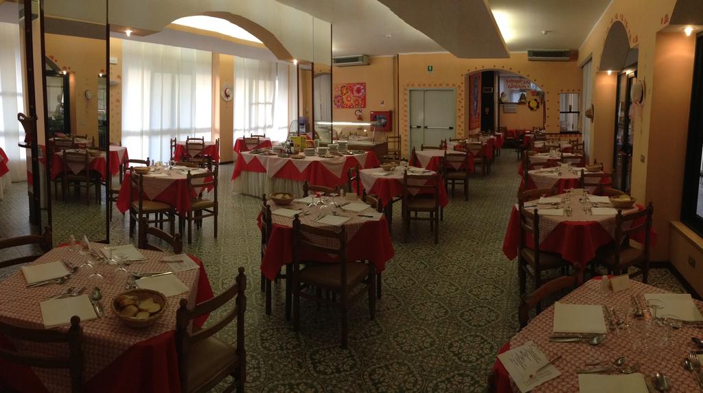 Hotel Stradiot - Włochy, Rimini - Obóz młodzieżowy 2019 | Berg-Travel