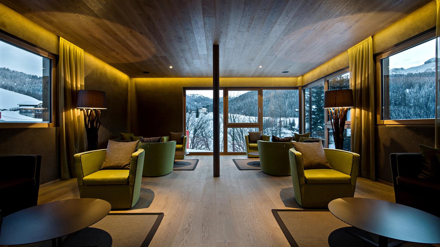 Hotel Arlara - Corvara, Włochy - wczasy, narty 2019/2020 | Berg-Travel