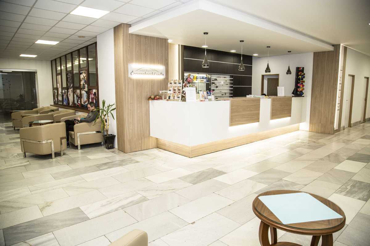 chc10 Hotel Cervenohorske Sedlo - Czechy - Białe szkoły