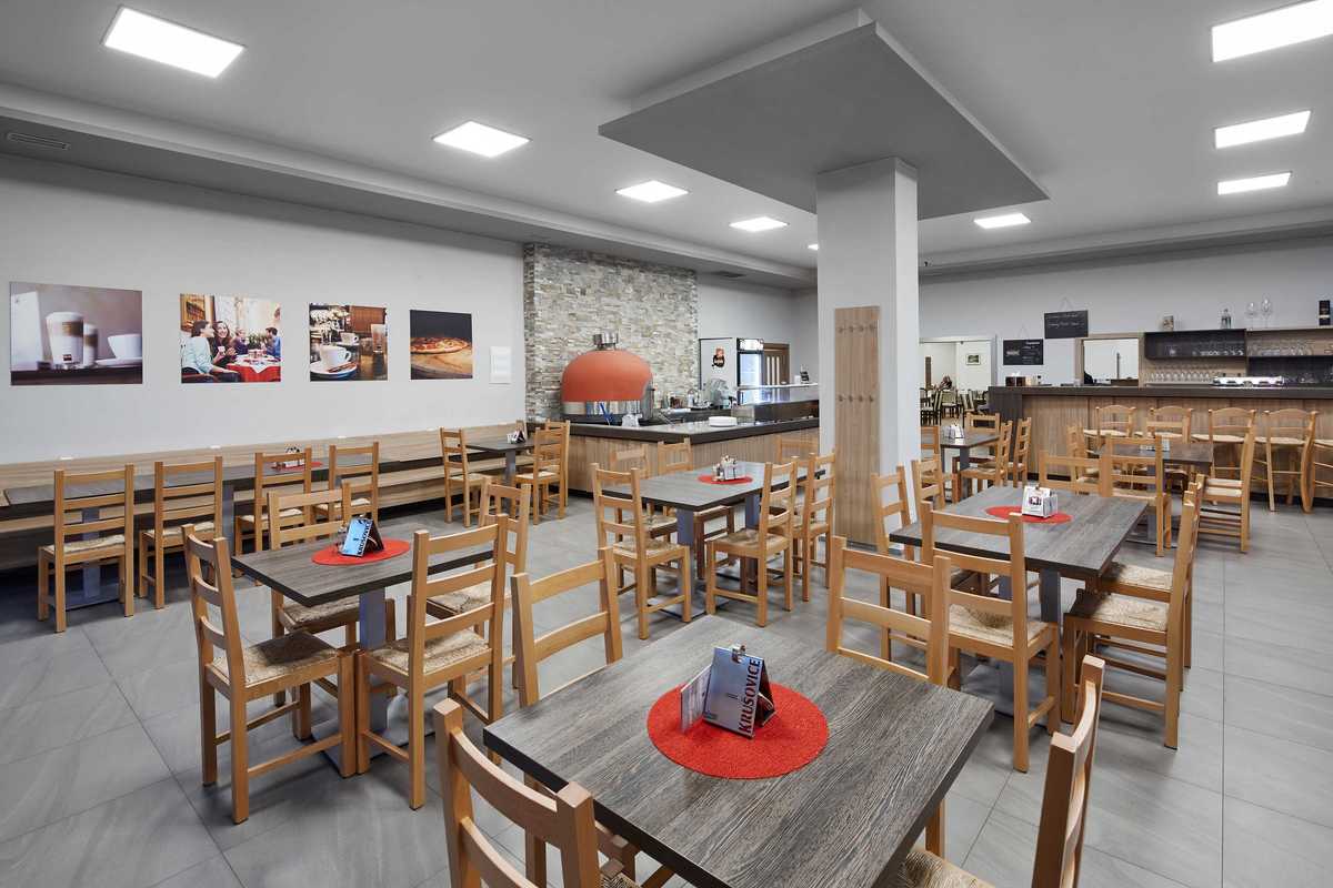 chc12 Hotel Cervenohorske Sedlo - Czechy - Białe szkoły