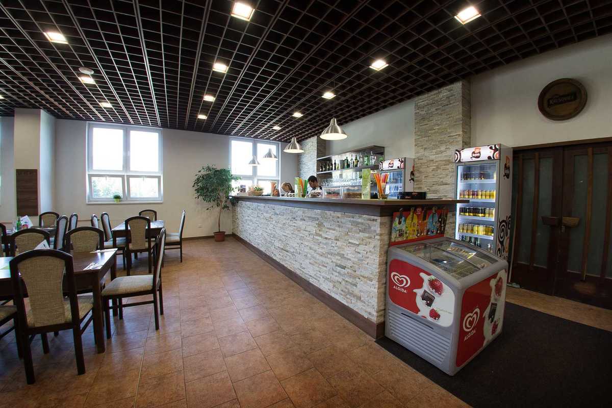 chc13 Hotel Cervenohorske Sedlo - Czechy - Białe szkoły