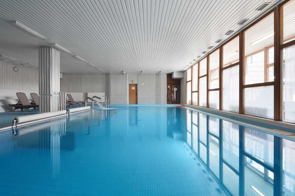 chc2 Hotel Cervenohorske Sedlo - Czechy - Białe szkoły