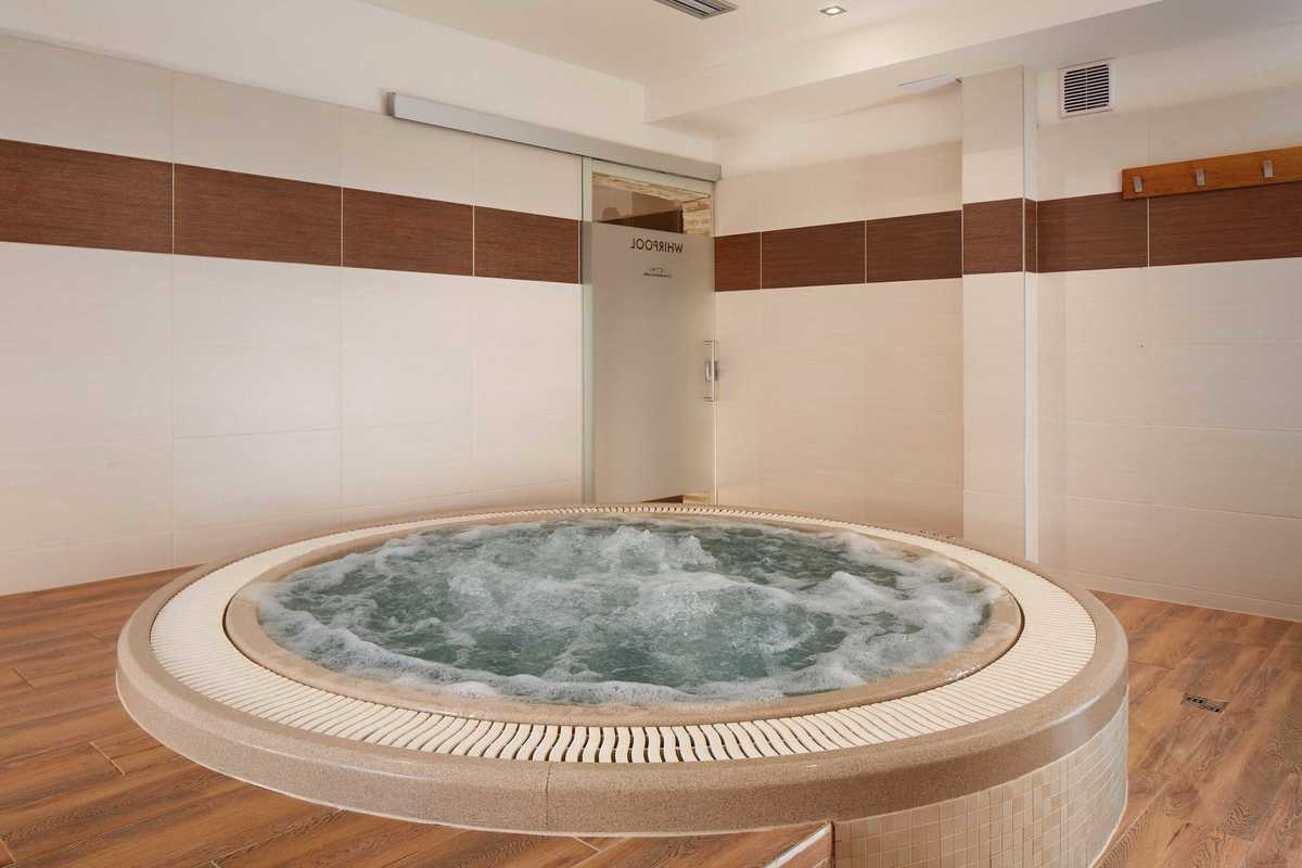 chc4 Hotel Cervenohorske Sedlo - Czechy - Białe szkoły