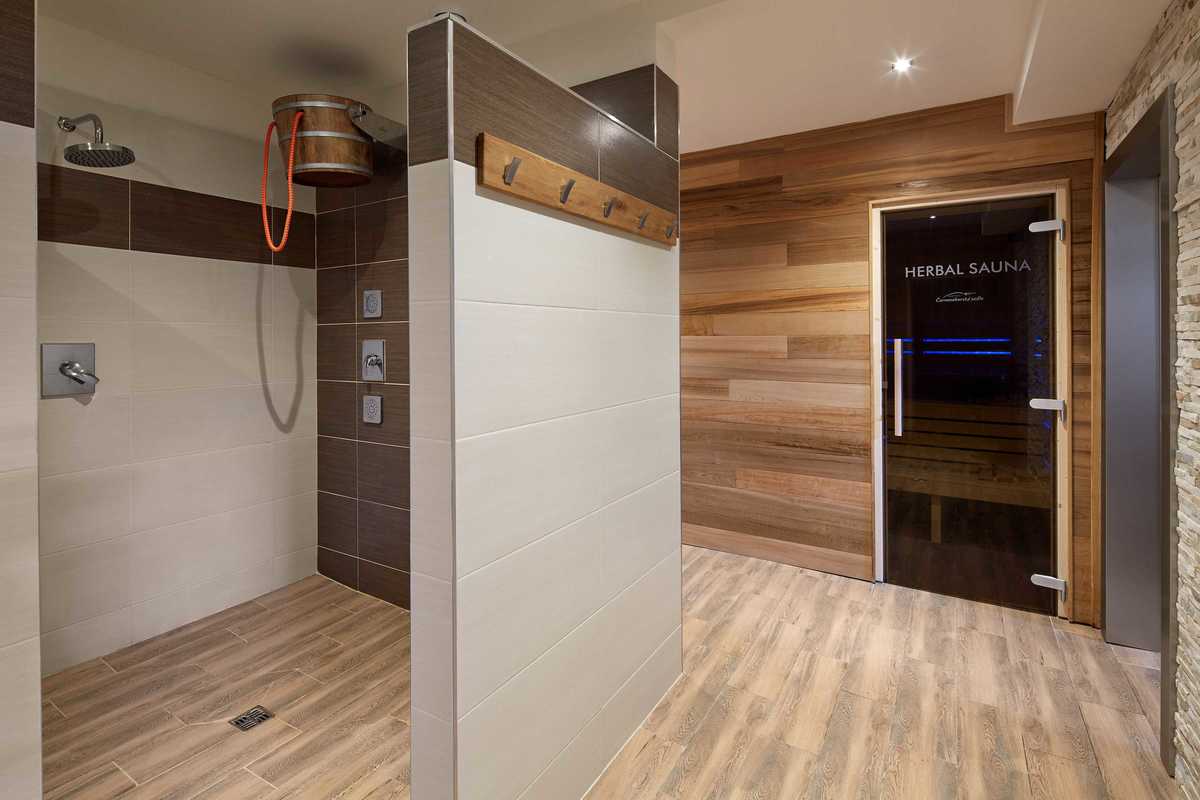 chc5 Hotel Cervenohorske Sedlo - Czechy - Białe szkoły