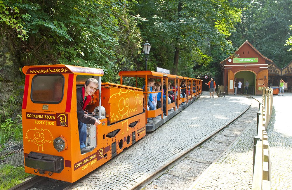 Wycieczka Szkolna 1-dzień - Paczków + Złoty Stok | Berg-Travel